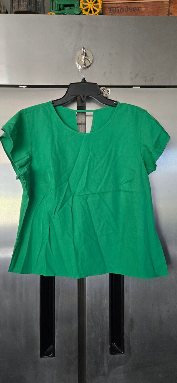 SHEIN Curve Women's Green Keyhole Back Peplum Top Size 0XL
